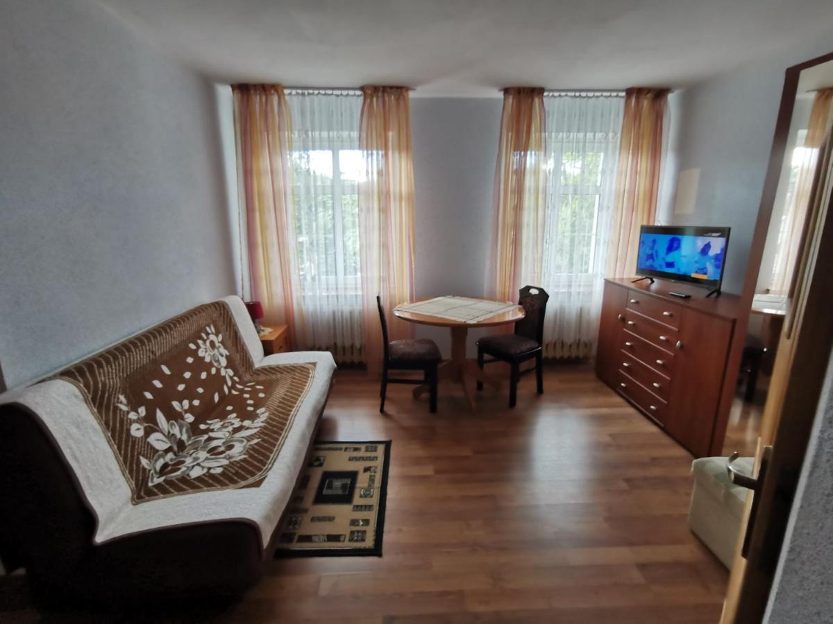 Pokoje Goscinne Straznica Jarosławiec Extérieur photo