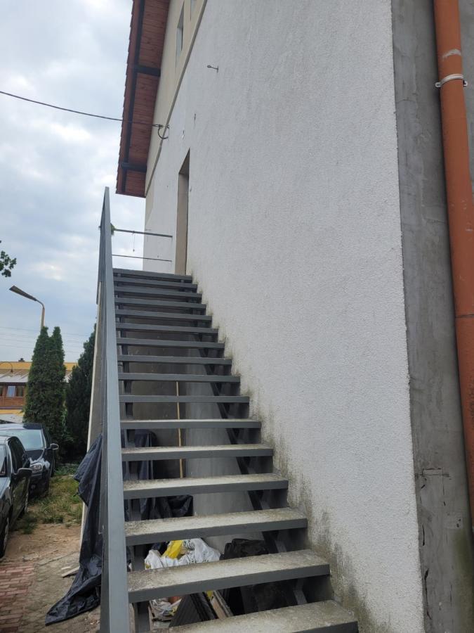 Pokoje Goscinne Straznica Jarosławiec Extérieur photo