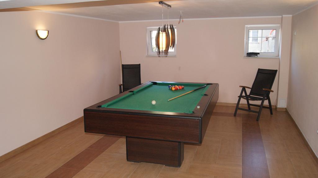 Pokoje Goscinne Straznica Jarosławiec Extérieur photo