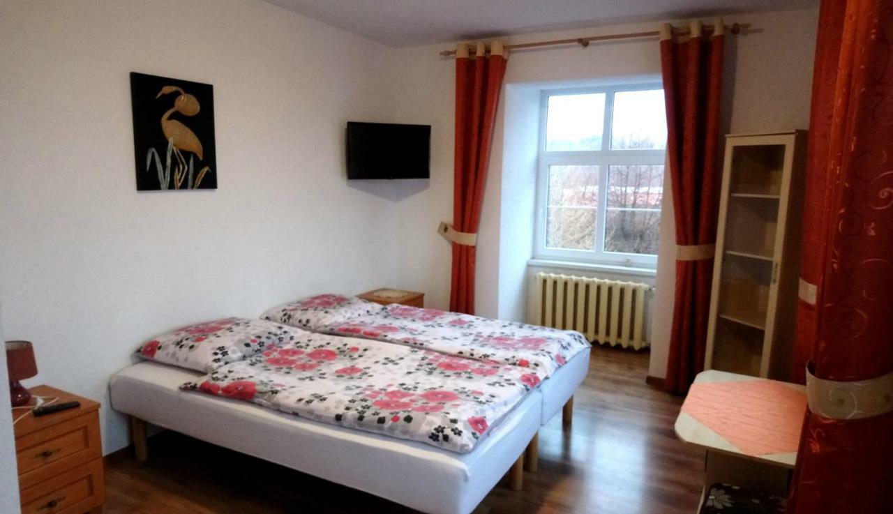 Pokoje Goscinne Straznica Jarosławiec Extérieur photo